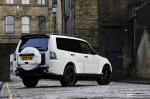 Mitsubishi Shogun Black 2012 года (UK)